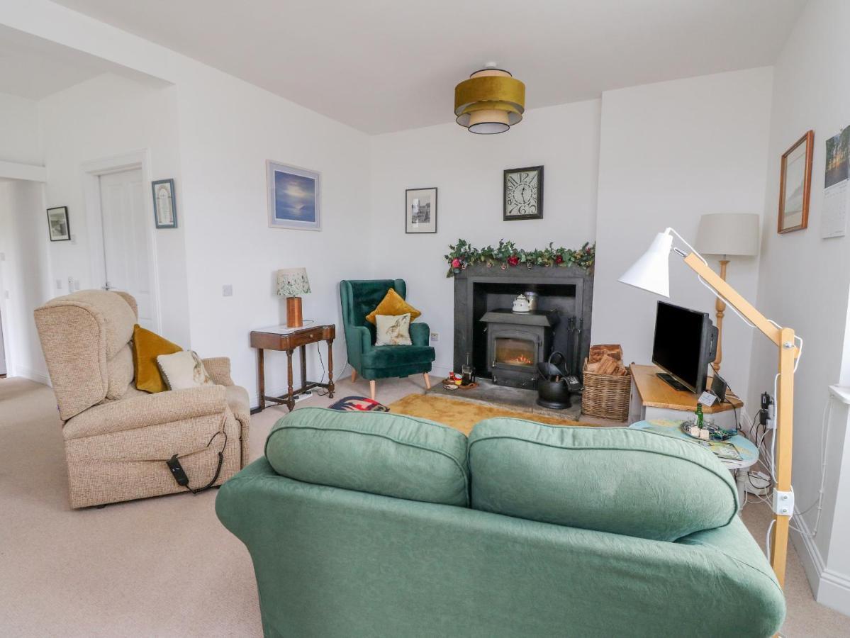 Seaview-Barsloisnach Cottage Kilmartin 외부 사진